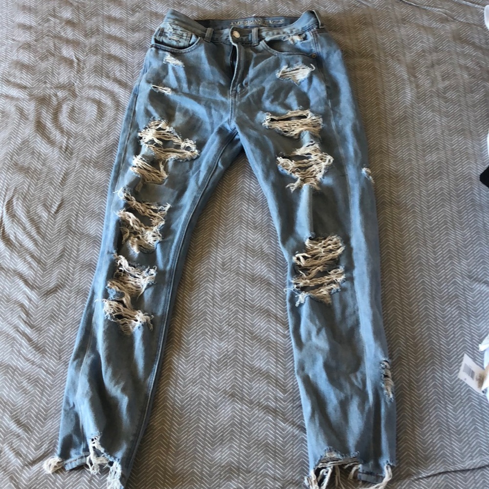 American Eagle Mom/Boyfriend Jeans